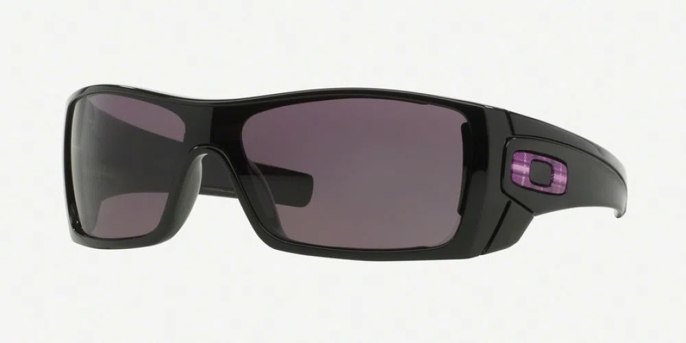 Oakley Batwolf 9101 Sunglasses - view 7